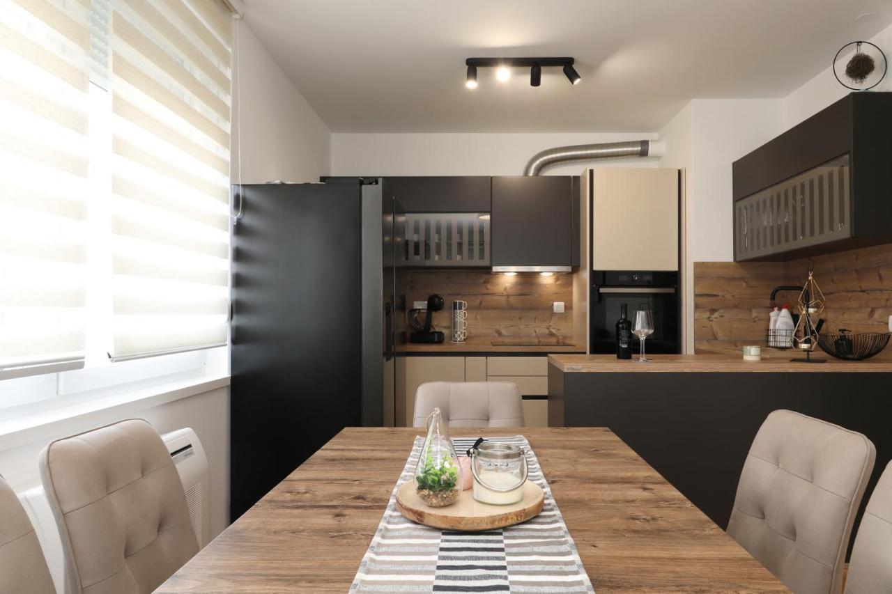 Apartman Maresa Zadar Extérieur photo